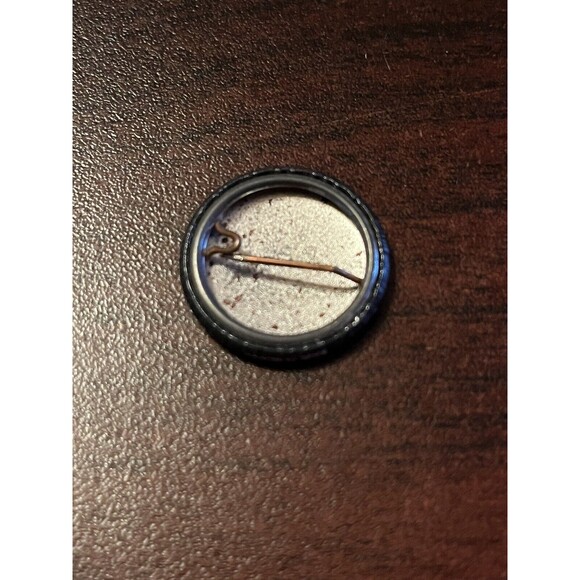 McDonald’s French Fries Fast Food Employee Button Pin - Picture 3 of 3